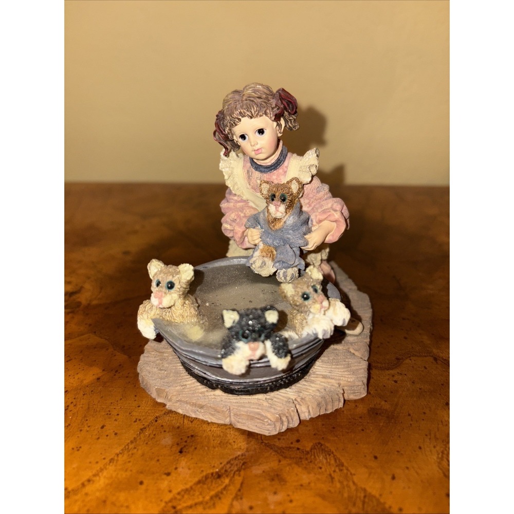 Boyds Dollstone‎ Collection Wendy & Puppies Bath Wash Day #10 Home Again 12E522